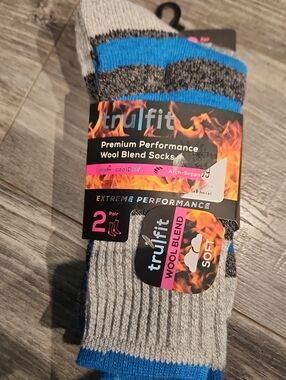 NWT Tru Fit 2 Pair Men's Wool Blend Soft Premium Performance Socks